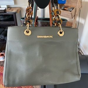 Michael Kohr’s bag used only few times! Like new condition.